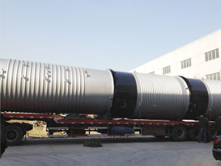 內(nèi)，外冷卻罐